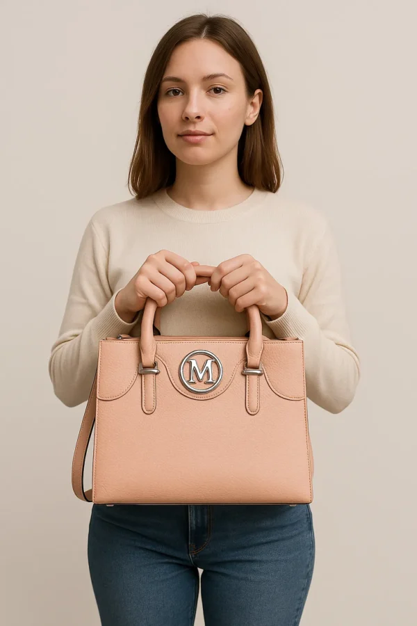 Sandstone muse - Image 4